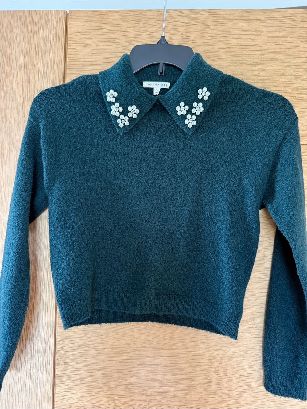 Girls Green Cropped Sweater with Pearl Floral Collar